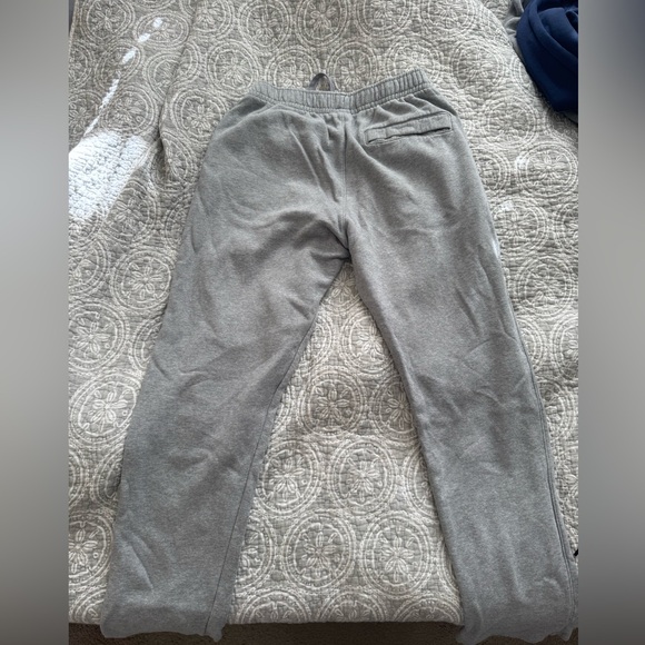 NIKE SWEATPANTS BUNDLE 
SIZE SMALL - Picture 5 of 13